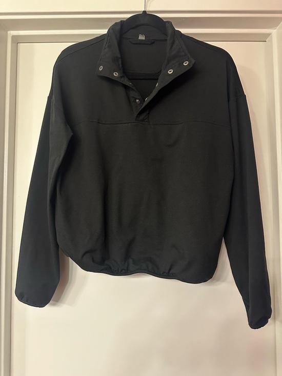 Vuori Tops - Vuori Black Snap-Front Pullover Hoodie